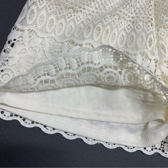 Lace Crochet Shorts Set - IVORY - Picture 3 of 3